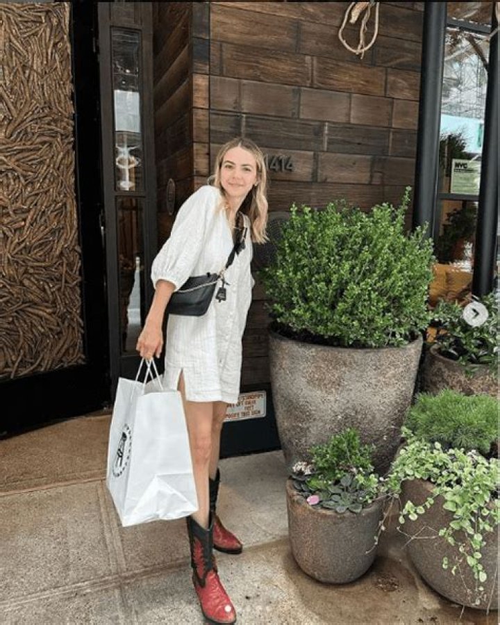 Alexandria Althoff Net Worth (Updated 2023) Earnings, Salary, Wiki