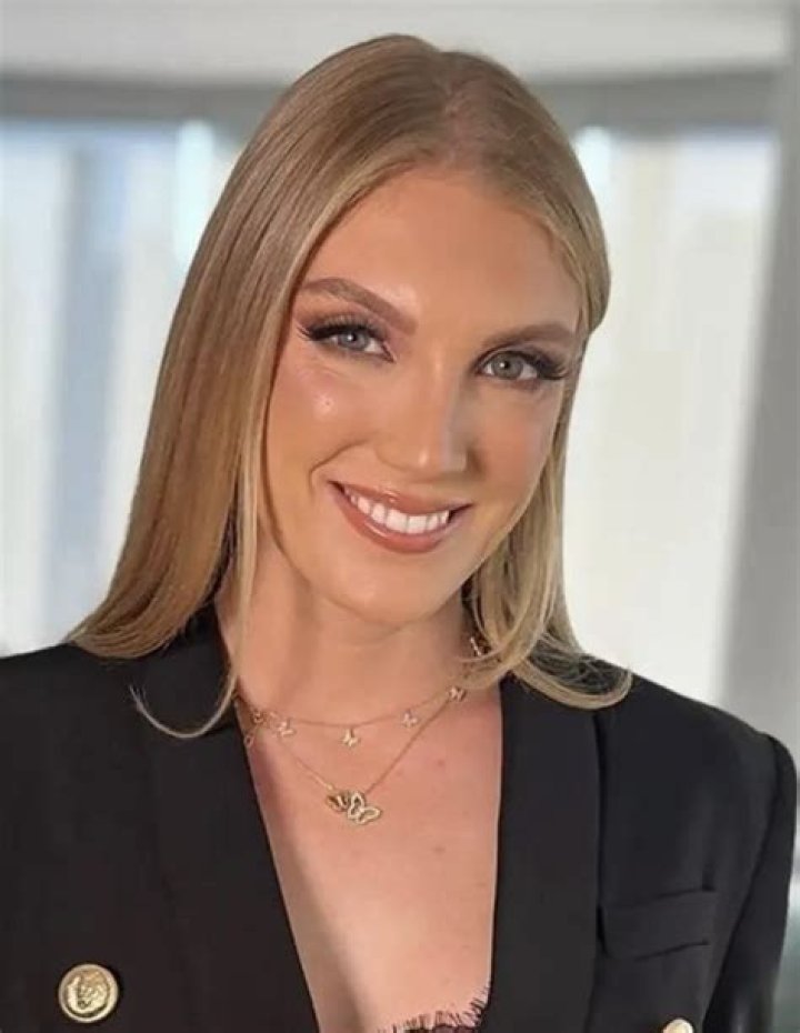 Avery Singer