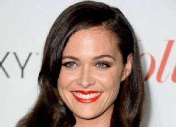 Christine Woods Height, Weight, Measurements, Bra Size, Shoe Size