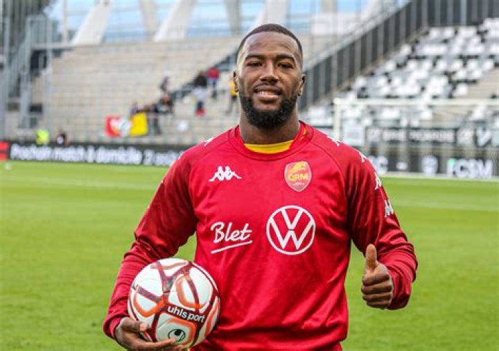 Duckens Nazon Net Worth Career, Family, Age, Income, Wiki, Bio, All You Need to Know - SarkariResult