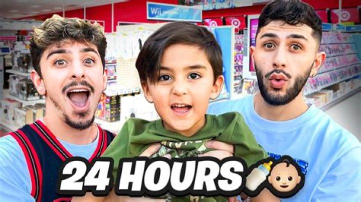 FaZe Rug Parents : Where Are FaZe Rugs Parents From? All About His Parents And Brother Brandon Awadis - SarkariResult