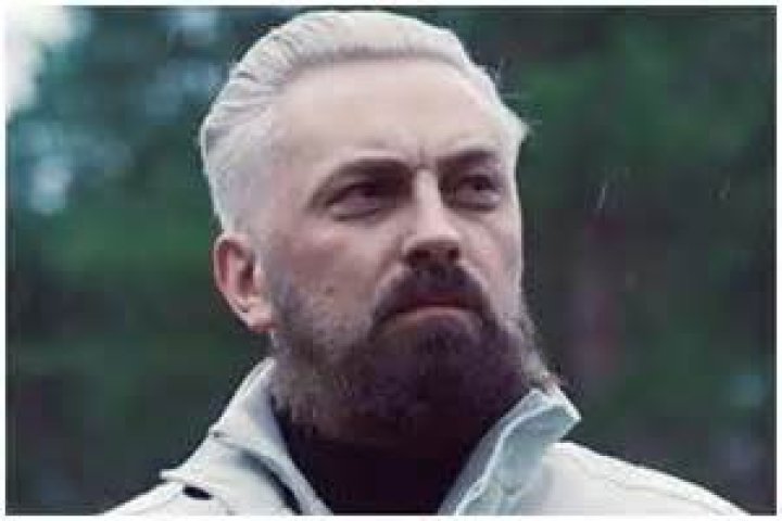 Ian Watkins Net Worth: Details About Age, Raddit, Cases, Band, Wife, Baby - SarkariResult