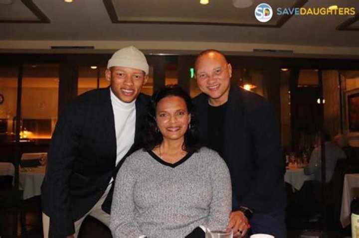 Joshua Dobbs Net Worth: Details About Parents, Wife, Stats, Contract - SarkariResult