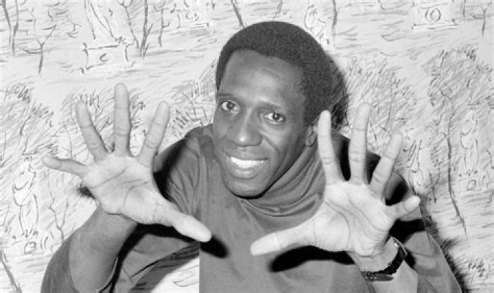 The Factors Behind Meadowlark Lemon's Demise - SarkariResult